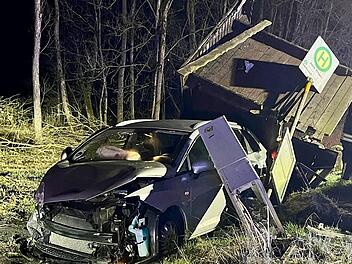 Drei Verletzte bei frontaler Kollision im Kreis Bayreuth