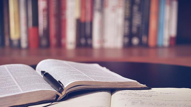 Buch, B&uuml;cher