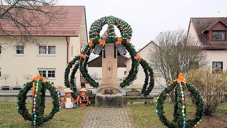 Der Osterbrunnen in Johannisthal : Foto: Ferdinand Merzbach