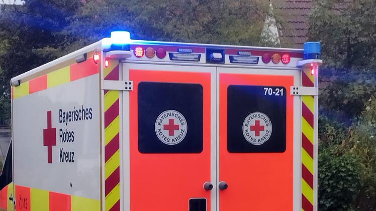 Bubenreuth: Feuerwehr öffnet Wohnungstür für Rettungseinsatz