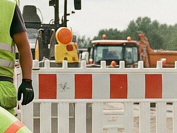 Sanierung der Wildensorger Hauptstraße erfordert weitere Vollsperrungen Sanierung der Wildensorger Hauptstraße erfordert weitere Vollsperrungen