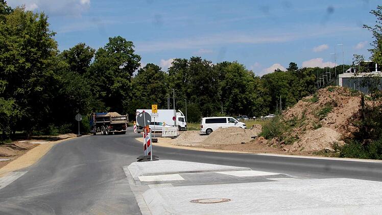 Die Zufahrt Richtung World of Sports ist schon fertig. Foto: Richard Sänger