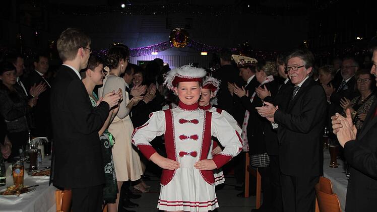 Einmarsch durchs Publikum. Foto: Jürgen Gärtner