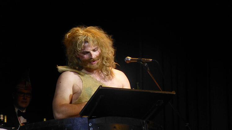 Thomas Rüth als Gefangener. Foto: Ahnert