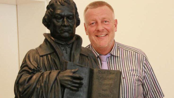 Coburgs OB Norbert Kastner (rechts) mit Martin Luther