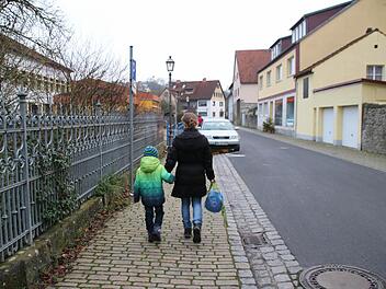 In Münnerstadt ist die Geburtenrate - anders als im bundesweiten Trend - rückläufig. Vor 50 Jahren wurden in der Kernstadt fast vier Mal so viele Kinder geboren wie heute; vor 13 Jahren war die Zahl der Geburten in der Kernstadt doppelt so hoch. Foto: Heike Beudert