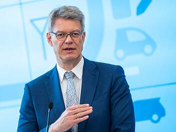 Pressekonferenz zu F&uuml;hrerschein-Reform