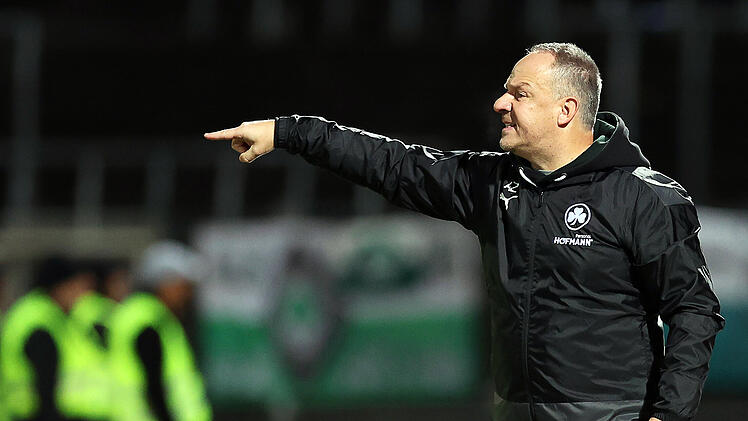 Fürther Pokal-Aus - Trainer Zorniger watscht sein Team ab