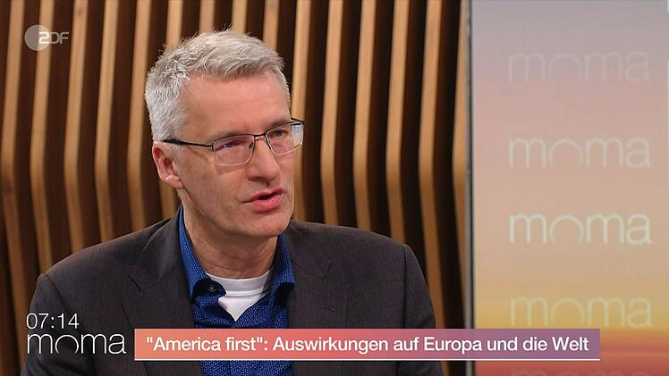 &Uuml;ber Donald Trump sagt Elmar Theve&szlig;en (Bild): "Er will sich einmischen in die Konflikte dieser Welt."