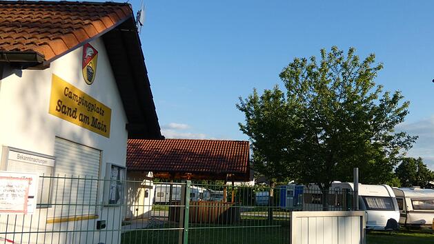 Das Campingplatzbüro und der gemeindliche Bauhof verfügen jetzt über eine direkte Glasfaseranbindung zum Rathaus. Christian Licha