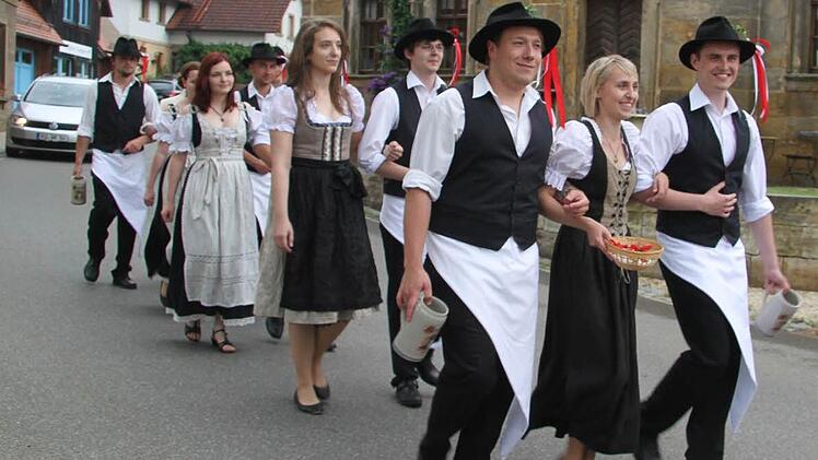 Peesten hat Kerwa - noch bis einschließlich Montag. Foto: Sonja Adam