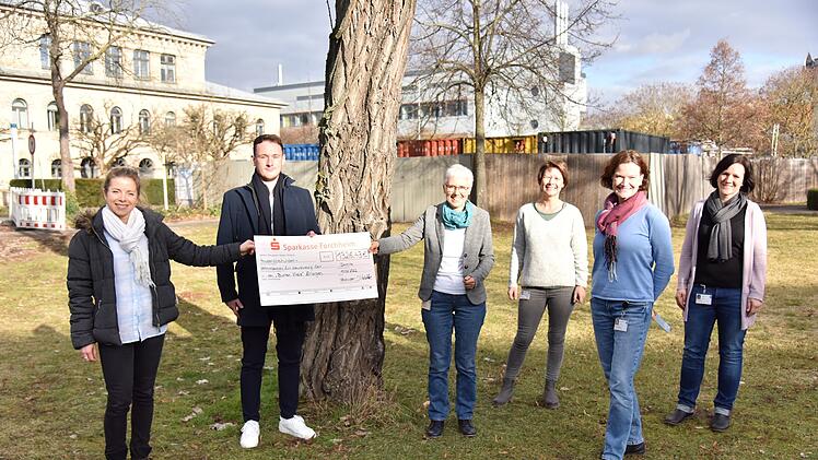 Erlangen: Bunter Kreis freut sich &uuml;ber Spendenerl&ouml;se aus Benefizlauf