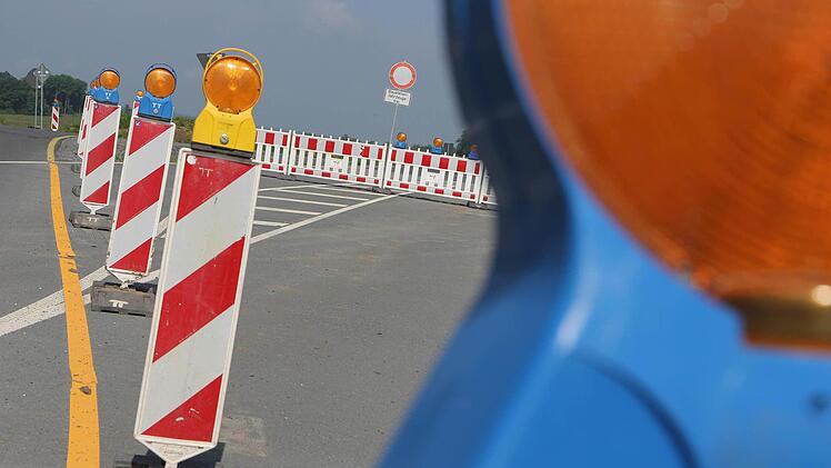 Gesperrte Straße bei Rugendorf