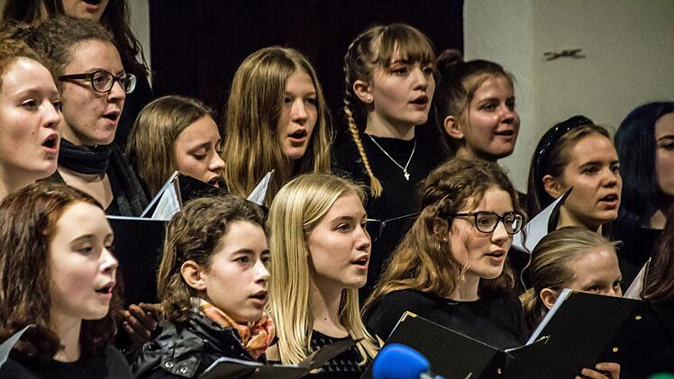 Impressionen vom weihnachtlichen Konzert des Gymnasiums Albertinum in der Coburger MorizkircheFoto: Jochen Berger