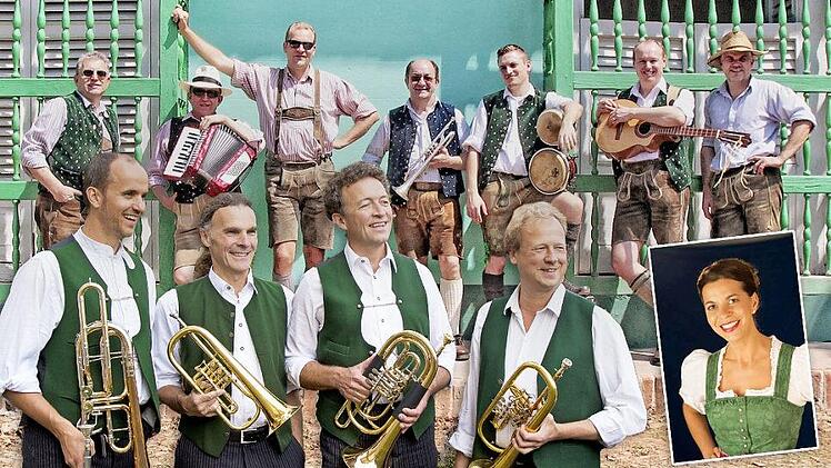 Die "Cuba-Boarischen", die Grassauer Bläser und Moderatorin Traudi Siferlinger beehren am 28. Dezember Bamberg. Foto: PR