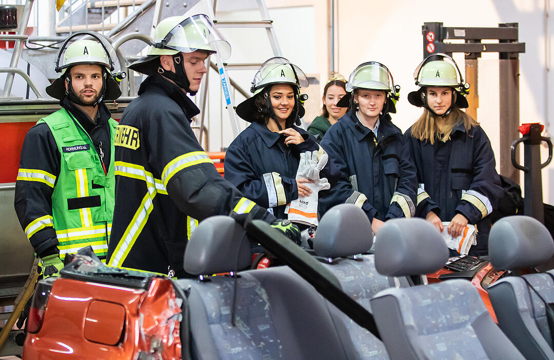 Prinzessinnen bei Feuerwehr
