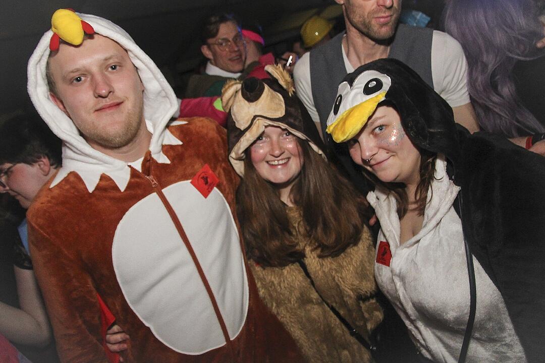 Super Stimmung beim Meeder Zeltfasching 2025!