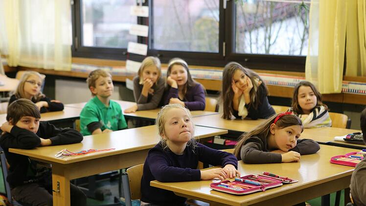 Grundschule Buttenheim  Foto: Barbara Herbst