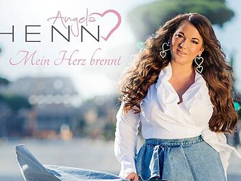 Noch vor Revolverheld und auch nur ein Platz unter Namika: Angela Henn befindet sich in den aktuellen bayerischen Charts in bester Gesellschaft. (Foto: privat)