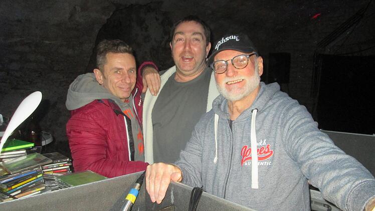 Musikalische Erinnerungen an einst erweckten die DJs Michael, Benny und Peter G. (von links)  Fotos: Winfried Ehling