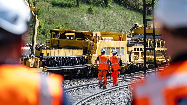 Bahn: Komplettsperrung zwischen N&uuml;rnberg und Regensburg verl&auml;ngert