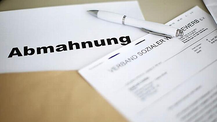 Das Schreiben des Verbands Sozialer Wettbewerb ging an alle Händler, die am 6. Mai in einem hiesigen Anzeigenblatt geworben haben.  Foto: hst