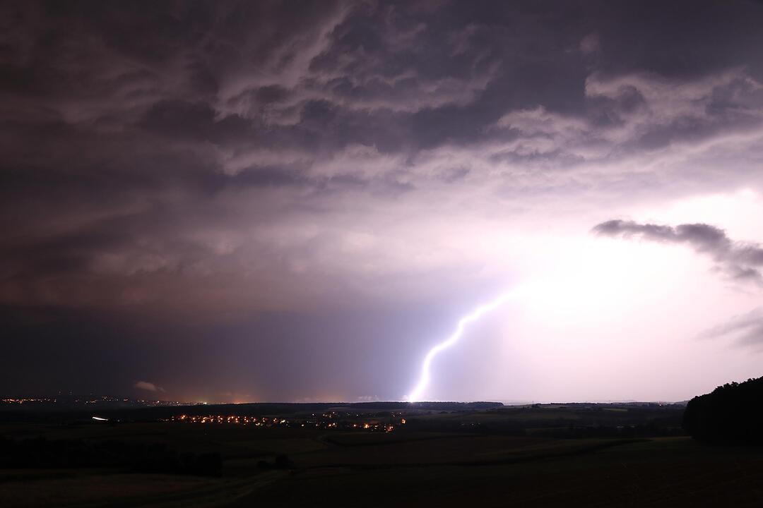 Unwetter über dem Kreis Bamberg: Starkregen führt zu Überschwemmungen