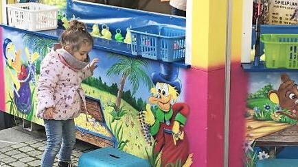 Für jeden etwas dabei: Entenangeln für die Kleinsten.