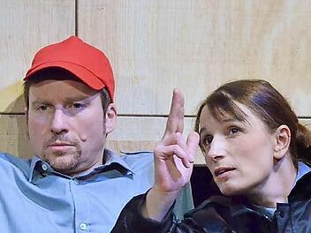 Andreas Armand Aelter und Susanne Pfeiffer in "Fahrenheit 451"Foto: Sebastian Worch