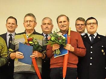 Ehrungen und Beförderungen anlässlich der Generalversammlung der Feuerwehr Bad Rodach  Foto: Doris Weidner