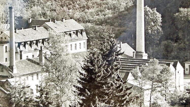 Das Betriebsgel&auml;nde von Max Ihle in der Grundm&uuml;hle: Der Hightech-Betrieb zieht nach dem Krieg in die leer stehenden Werkshallen des vom j&uuml;dischen Unternehmer Georg Benda gegr&uuml;ndeten Bronzewerks.  Foto: Hans J&uuml;rgen Schiphorst