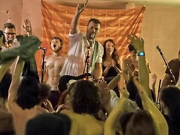 Ragin' Diarrhea: Die Band um "Smiley" Schönfelder wird heuer volljährig.  Foto: MIH