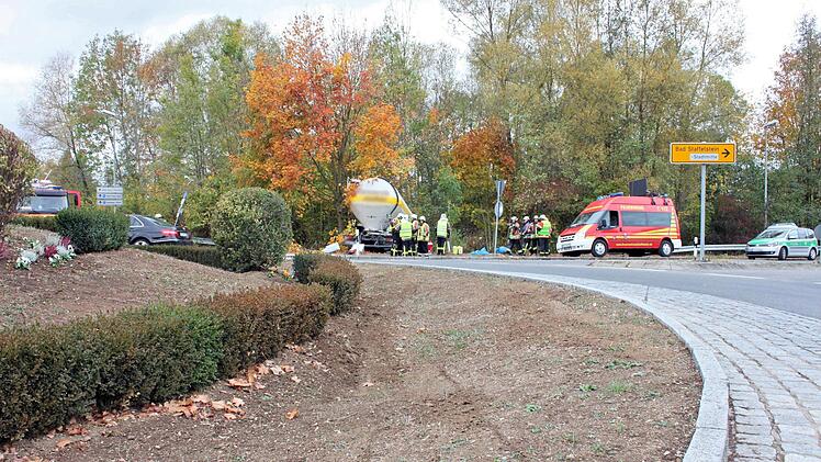 Hier ist die Fahrspur über den Kreisel zu sehen.