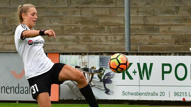 Die Weismainerin Laura Endres traf gegen Unterleiterbach zum wichtigen 1:1. Foto: Archiv/Gunther Czepera