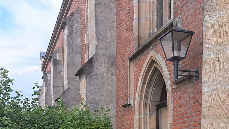 Neustadt an der Aisch: Pfarrer entdeckt Verwüstung in St. Johannes - "traurig" und "sprachlos"