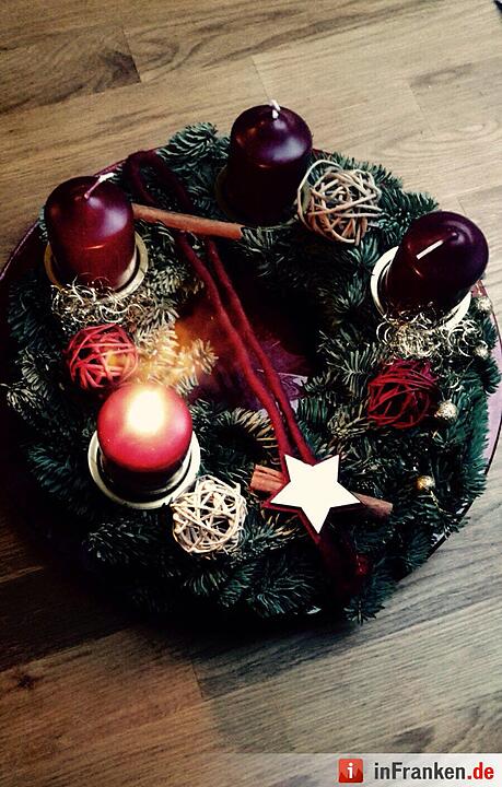 Ein Lichtlein brennt... Der 1. Advent in Franken