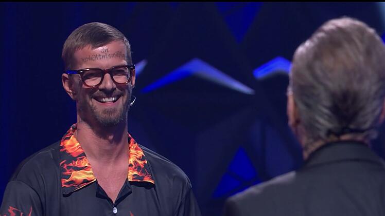 Joko Winterscheidt muss mit einem fragw&uuml;rdigen Look vorliebnehmen.