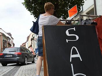 Bummel durch die Kissinger Straße Fotos: Arkadius Guzy