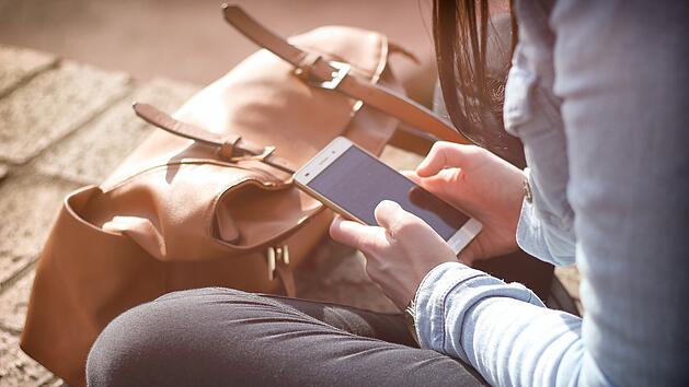 Menstruations-Apps: Deshalb solltest du sie besser vom Handy werfen