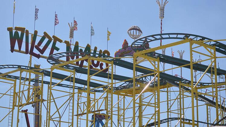 Schwindelerregend: Die wilde Maus. Foto: Nikolas Pelke