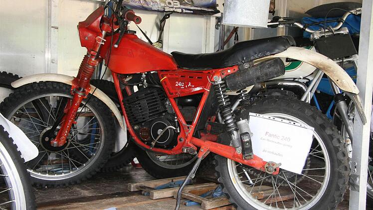 So sehen die alten Fantic-Maschinen aus, wenn man sie in der Scheune aufgabelt: Nach der Restaurierung sind die antiken Maschinen das Zehnfache wert.