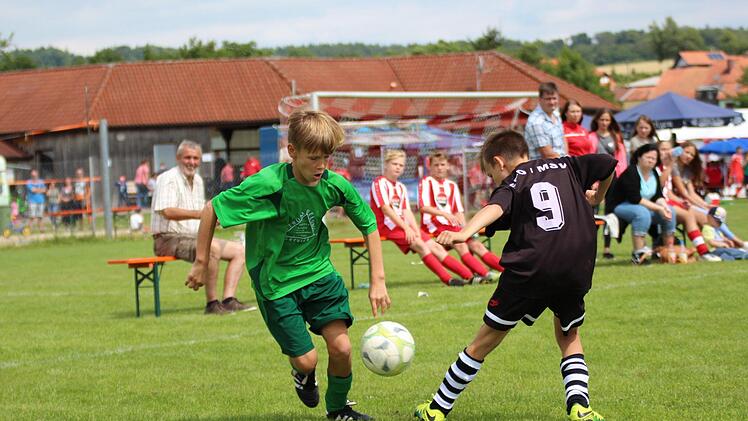 Der SV Garitz gegen die SG Oberleichtersbach.