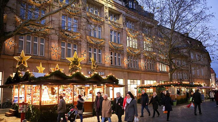 Der Bamberger Weihnachtsmarkt wurde am Donnerstagabend offiziell eröffnet. Foto: Harald Rieger