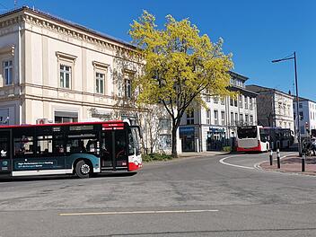 ZOB Bamberg, Busse am Zentralen Busbahnhof in der Bamberger Innenstadt, Bus, Stadtbus