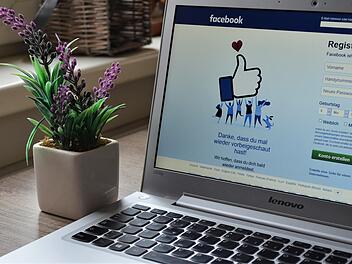 Unsere neue Facebook-Seite mit spannenden Beiträgen rund um das Thema Liebe. Regelmäßige Dating-Tipps, Liebeszitate und schöne Bilder sorgen für reichlich Abwechslung!