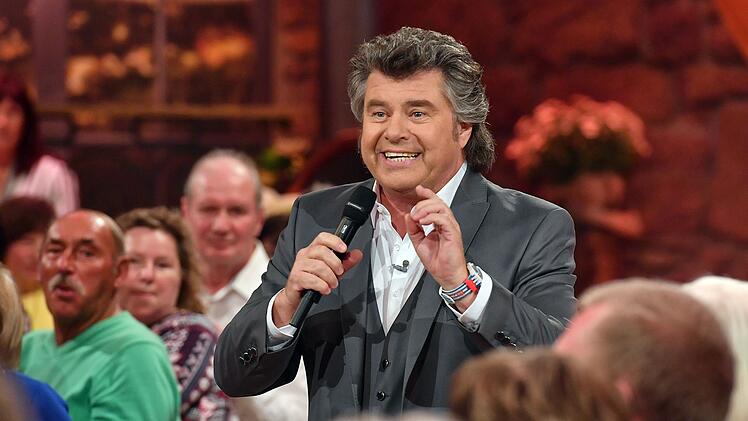 Ein Telefon brachte Andy Borg in der letzten "Schlager-Spaß"-Ausgabe an seine Grenzen.