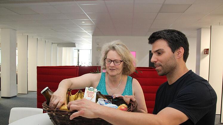 Annegret Schmidt und Dustin Hofknecht sind Lebensmittelretter. Foto: Katrin Geyer