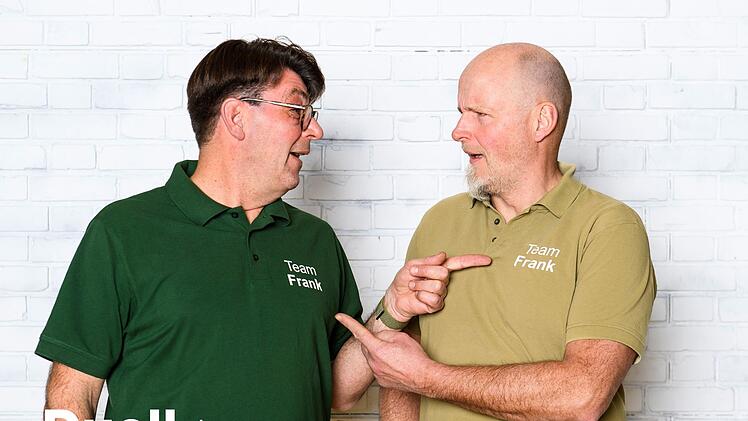 Die Gartenprofis Frank Riese (links) und Frank Egger sind selten um eine gute Idee verlegen.