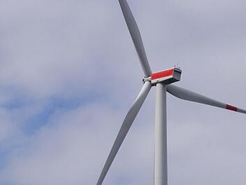 Eines der Hainer Windräder. Foto: Marco Meißner