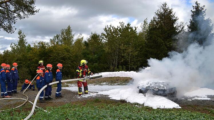 Grafengehaig: 20 Stunden "Feuerwehr erleben" - "Einsätze" forderten den Feuerwehr-Nachwuchs
